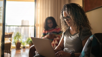 Using Technology to Connect With Parents