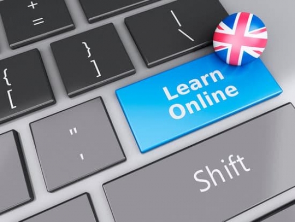 How to Set Up an Online School Newspaper
